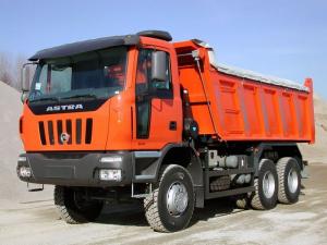 Astra HD 6640 Tipper 2005 года
